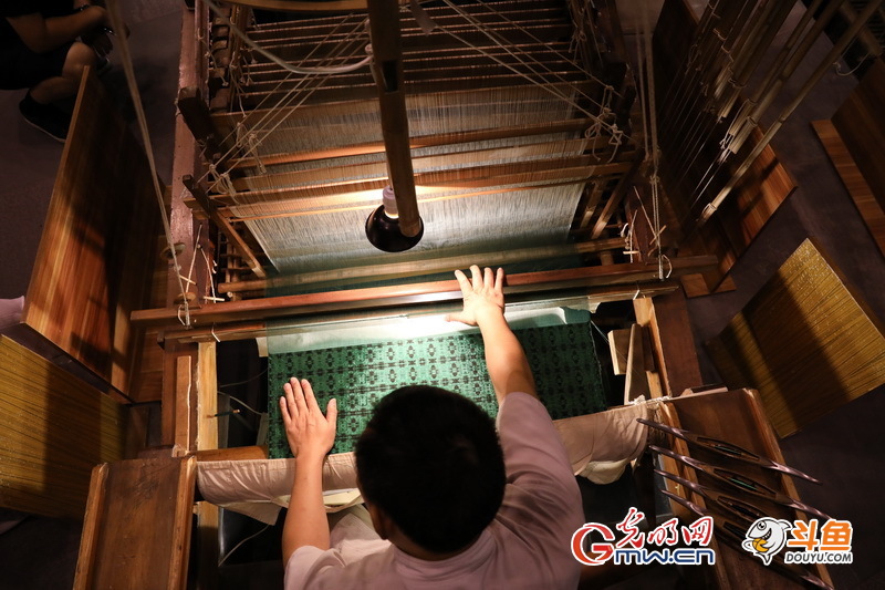 һ�f����(g��)��ҹ��ĥ���� ���K�ڳ������\��һ��