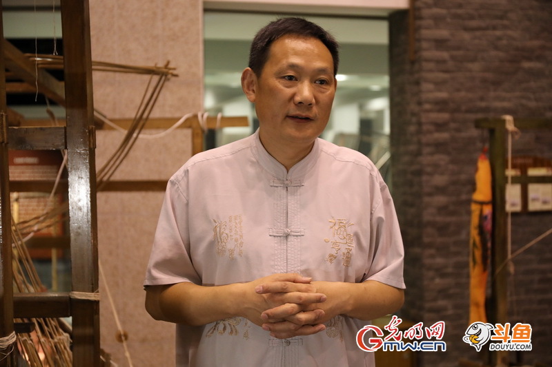 һ�f����(g��)��ҹ��ĥ���� ���K�ڳ������\��һ��