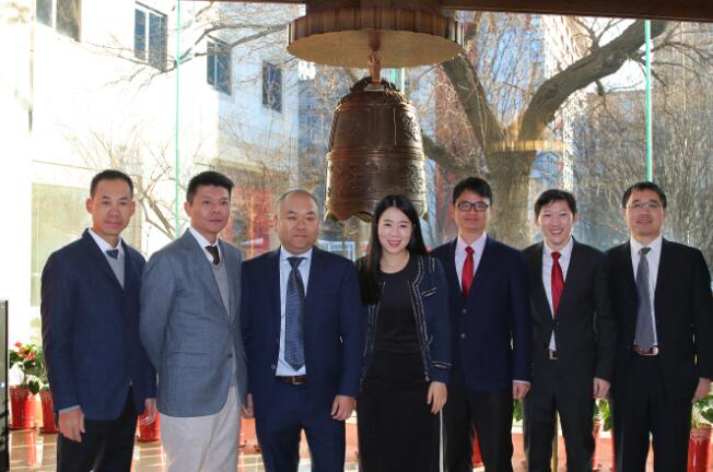 视频云第一股,易方信息挂牌上市图视频淘拍主图片