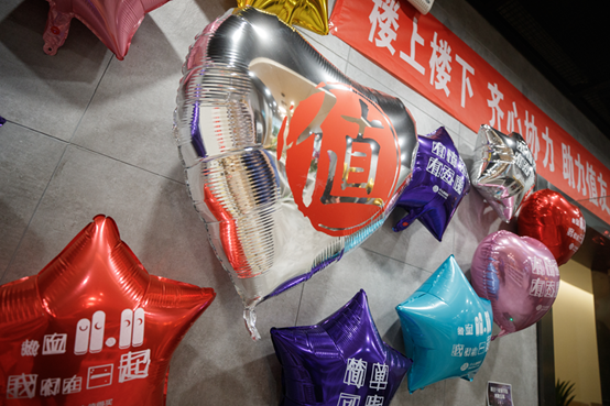 “战线”拉长,什么值得买工作人员如何备战双十一? “战线”拉长,什么值得买工作人员如何备战双十一?