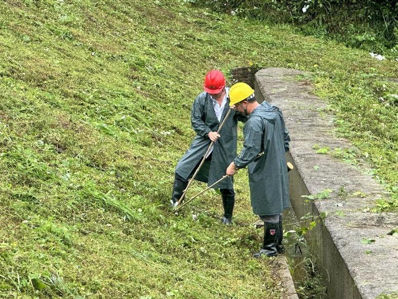 风雨来势猛烈 供水坚如磐石