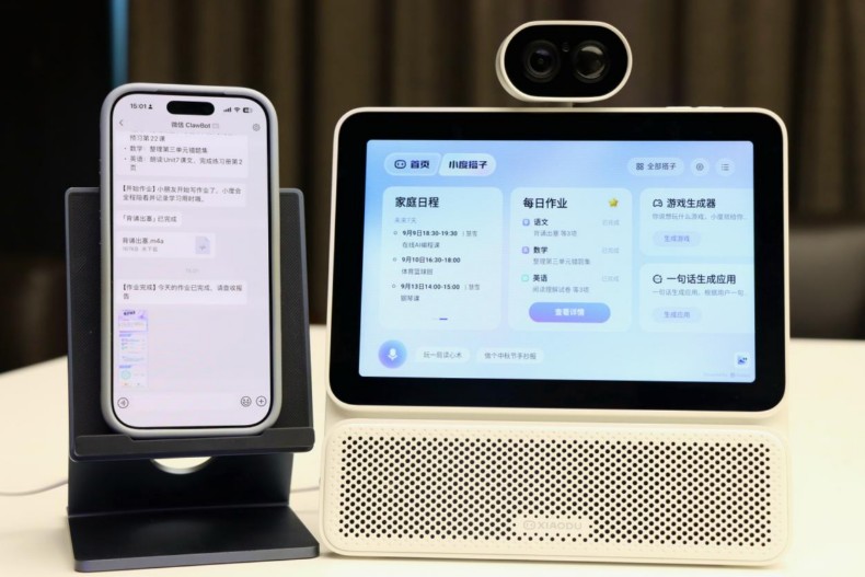 百度搭子全面接入小度硬件 百度智能体进驻家庭空间