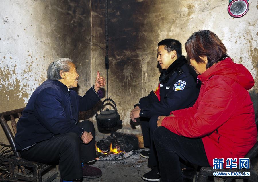 严厉打击食品安全犯罪 为孩子守护健康的净土
