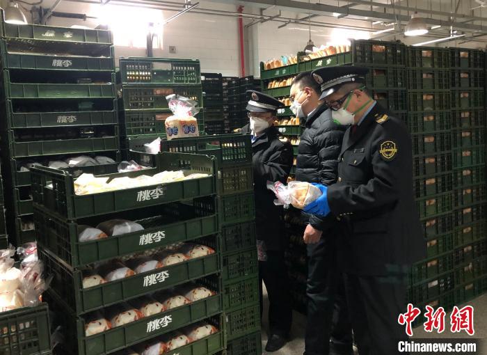 北京基本食品品种供应充足 近70%大型食品企业复产