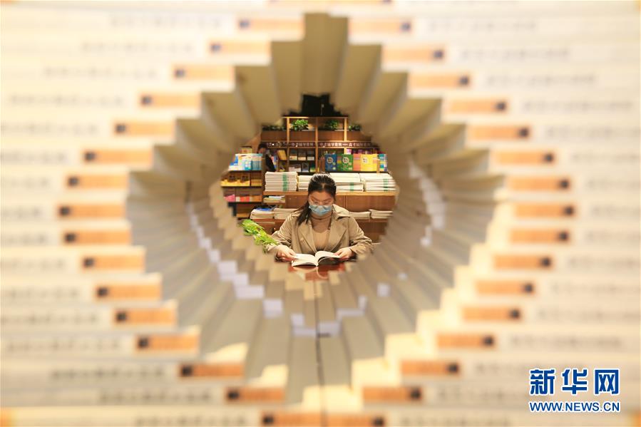 【短视频】17秒看新冠肺炎海外确诊情况