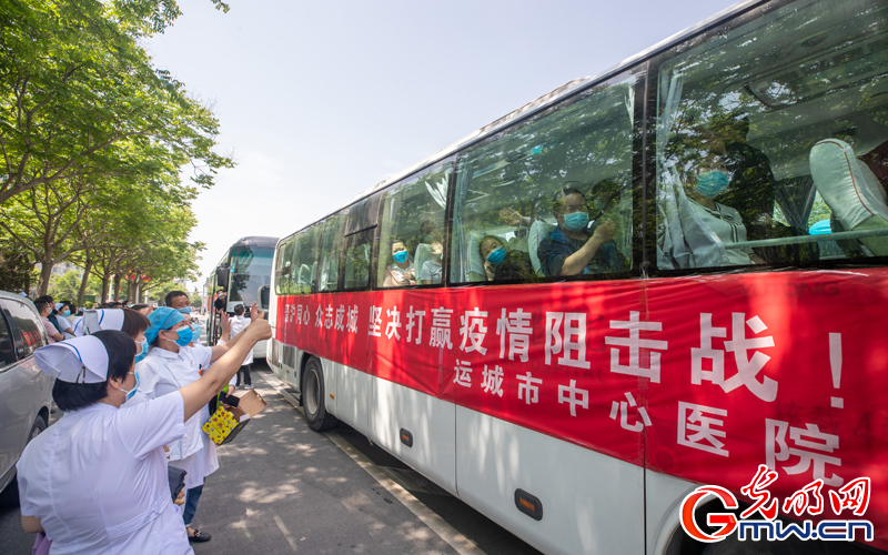 【组图】“守沪者联盟”丨天津市、山西运城援沪医疗队抵达上海