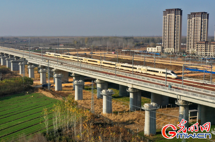 京唐京滨城际铁路进入开通前试运行