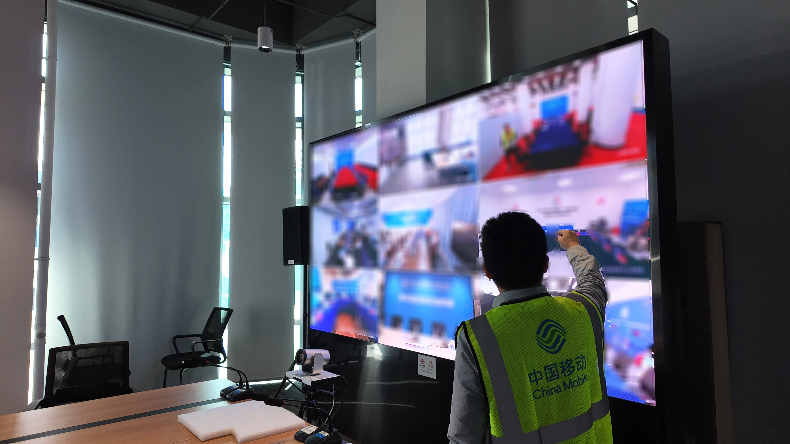 中国移动数智护航十五运会开幕式