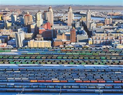 中欧班列“东通道”今年通行量超5000列