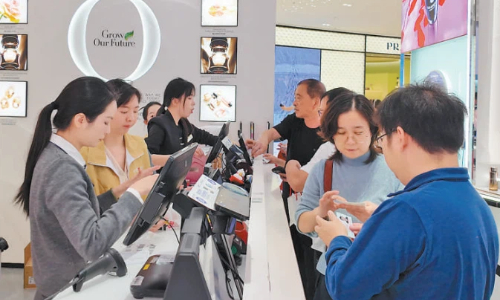 全岛封关后首个小长假 海南文旅迎来开门红