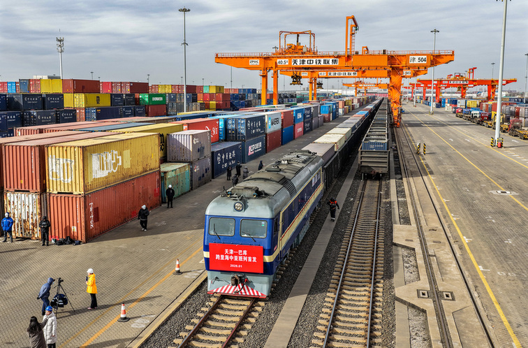 天津首开至巴库跨里海中亚班列