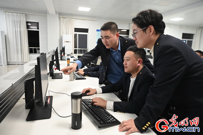 新春走基层丨火眼金睛查找故障 “CT医生”护航春运安全