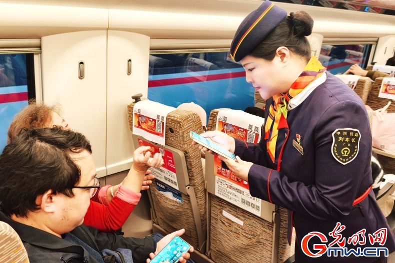 2026春运进行时丨铁轨映初心：记三位女车长的春运守护