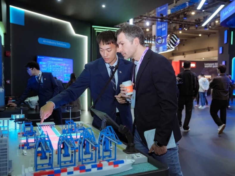 直击MWC 2026 见证中国移动如何引领科技创新浪潮