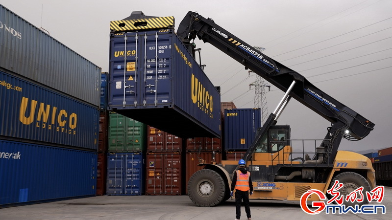 北京首发图定中亚班列