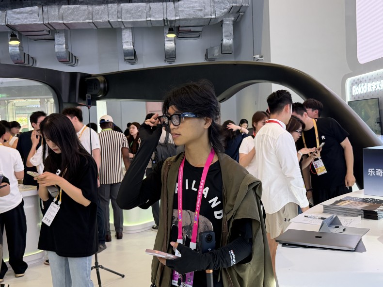 2026消博会丨在南海之滨 听见中国消费市场的澎湃心跳