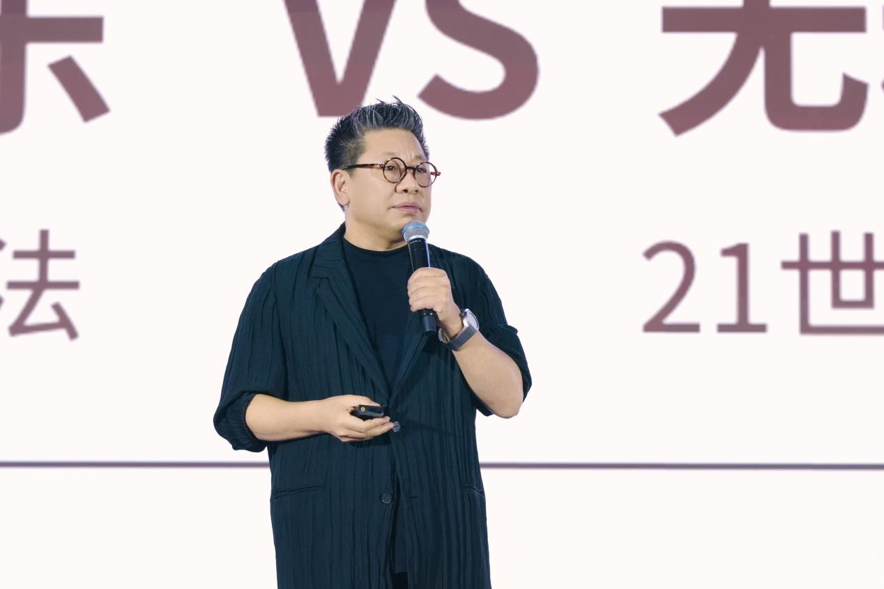 一杯茶里的平衡哲学：小罐茶的守正与创新