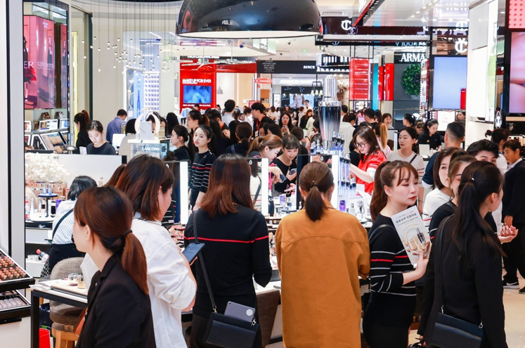 双11期间银泰百货超半数门店客流同比双位数增长