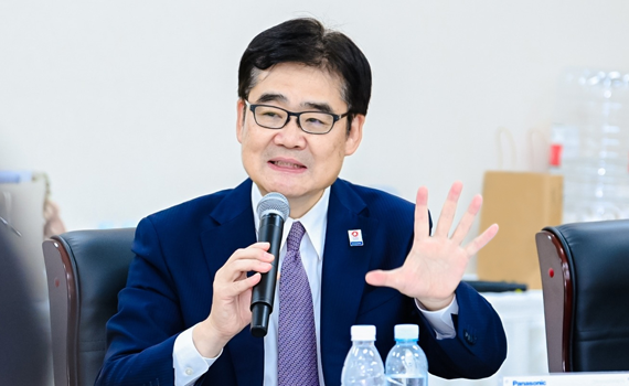 本间哲朗：松下将继续加速扩大在中国的研发团队