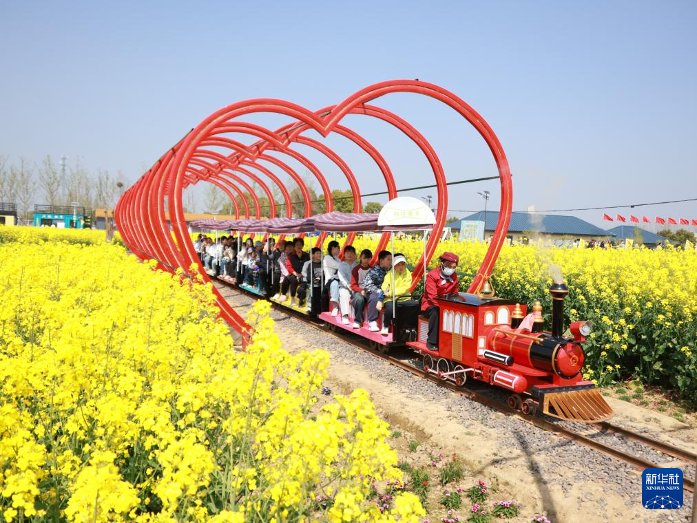 假期里的春日经济