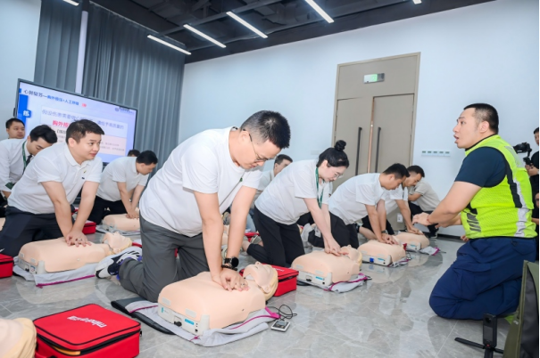 贝壳携手腾讯为经纪人做专业急救认证